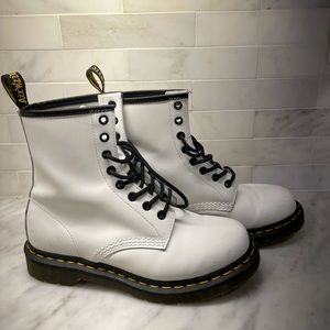 White Doc Martens size 8 women’s